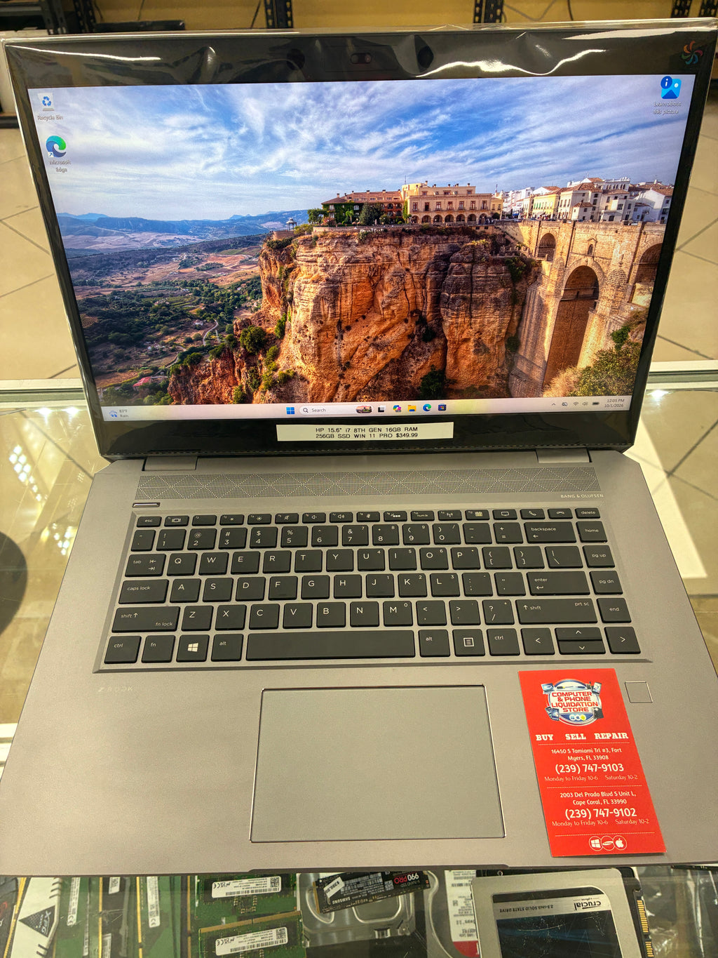 HP 15.6” Laptop i7 8th Gen 16GB RAM 256GB SSD Win 11 Pro