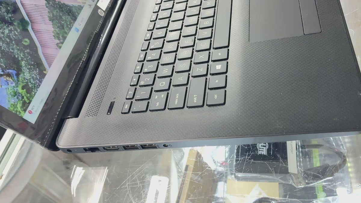 HP Laptop 17” i5 10th Gen 16GB Ram 256GB SSD Win 11