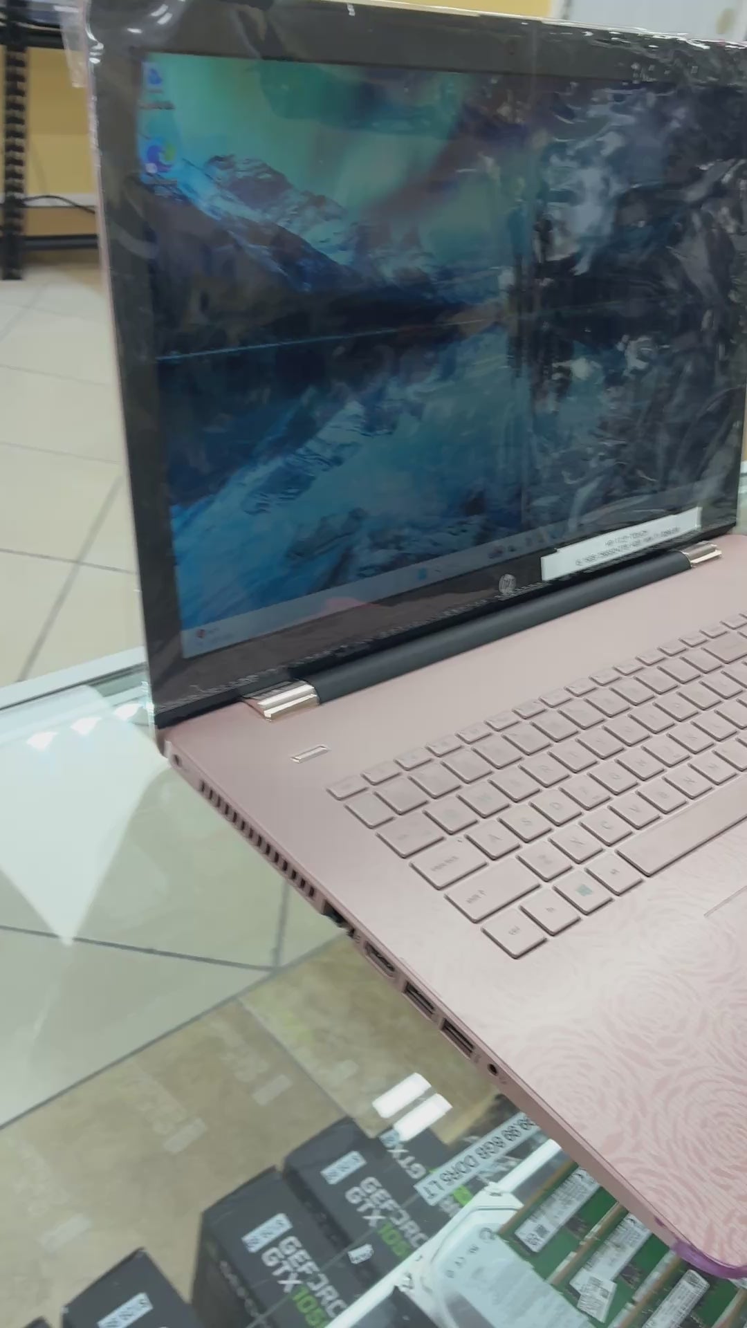 HP 17” Laptop Touch i5 7th Gen 16GB RAM 256GB SSD 2TB HDD Win 11 DVD